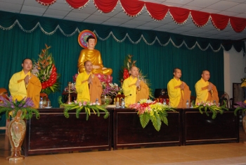 Hơn 5000 người tham dự Đại lễ Phật đản PL 2556 tại chùa Diên Quang
