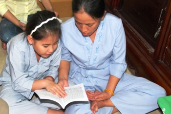 Niệm Phật Với Con