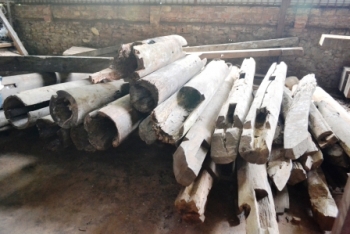 Phục hồi chùa Trăm Gian: “Sai đâu, sửa đấy...”