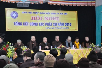 Hà Nội: Hội nghị tổng kết công tác Phật sự năm 2012 và trao Giáo chỉ tấn phong