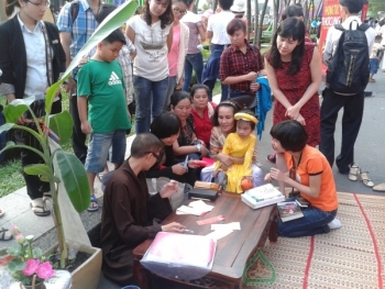 Đón tết kiểu Phật tử