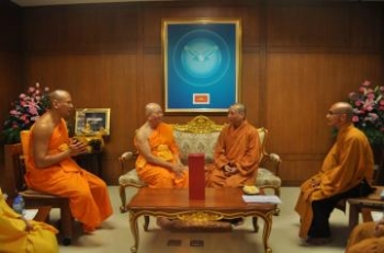 Thái Lan: Hòa thượng Thích Bảo Nghiêm tham dự Lễ Ngày Trái Đất