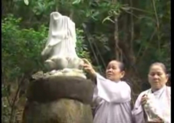 Kinh hoàng video chỉ đạo đập nát tượng Phật, Bồ Tát