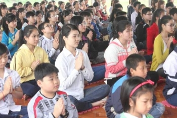 Chùa Khánh Long-Ninh Tảo: Khai mạc Khóa tu dành cho người trẻ tuổi
