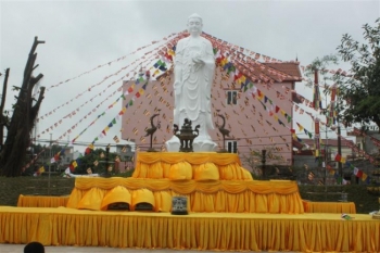 Hình ảnh chuẩn bị Đại lễ cầu siêu đồng bào tử nạn do chiến tranh và nạn đói 1945 tại Thái Bình