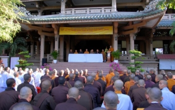 Tăng Ni tham dự kỳ thi tuyển sinh Thạc sĩ Phật học khóa I