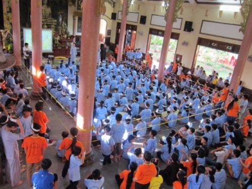 Đak Lak: Chùm ảnh khóa tu mùa hè chùa Liên Trì: Sôi nổi cuộc thi “Rung Chuông Chùa”