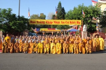 Trường hạ Phật học viện Quốc tế PL 2557