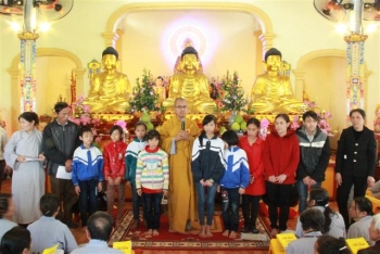 Khóa tu an lạc đầu năm và phát học bổng Hạnh Nguyện Cấp Cô Độc tại chùa Phúc Thành