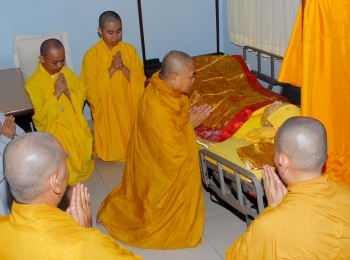 Video: Đại lão Hòa thượng Thích Minh Châu viên tịch và lễ nhập kim quan