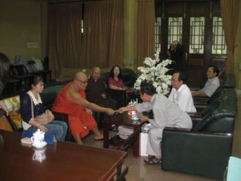 TPHCM :Học viện Phật giáo Việt Nam long trọng tiếp đón Ngài vua sãi Venerable Visuddha (Miến Điện)