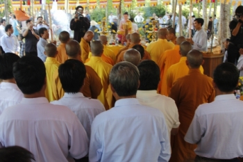 Hà Tĩnh: Lễ vu lan báo hiếu  và đúc Đại hồng chung tại huyện Hương Khê