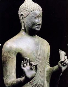 Pho tượng Phật của Việt Nam được mua bảo hiểm 5 triệu USD