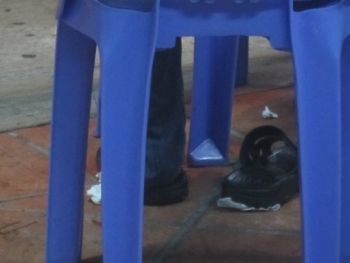 Nhân quả nhãn tiền - câu chuyện tại một quán ăn