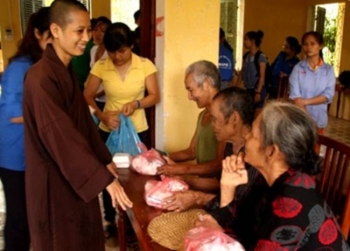 Chùa Làng - từ thiện độ sinh