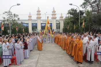 Phật giáo Đà Nẵng kỷ niệm ngày Đức Bổn Sư Thích Ca Mâu Ni thành đạo