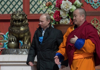 Tổng thống Nga hứa hỗ trợ toàn diện cho giới Phật tử ở Nga