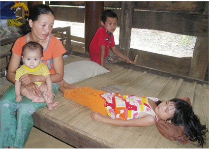 Hãy cứu lấy 2 cháu bé bị bệnh tim ở Hương Giang