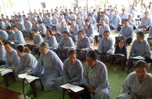 Nghệ An: Nhiều chùa tổ chức Pháp hội dược sư cầu an đầu năm