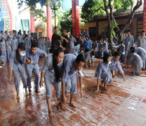 Khóa tu mùa hè ngày thứ tư, xua tan “lòng ích kỷ”