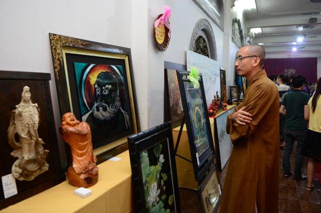 TP.HCM: Tưng bừng khai mạc Lễ hội Văn hóa Dân tộc và Phật giáo  “Xuân Phương Nam”