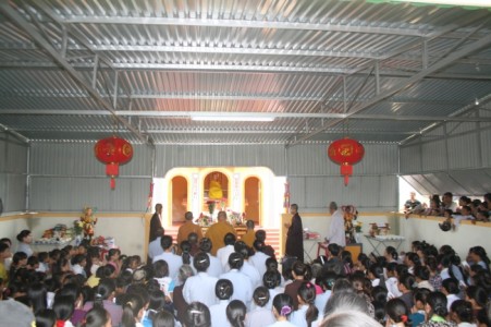 Hà Tĩnh: Phục dựng, an vị tôn tượng Phật tại ngôi cổ tự trên vùng quê nghèo