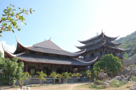  Thiền Tự Trúc Lâm Viên Giác:Khóa tu 'một ngày thiền tập' mùa hè 2015