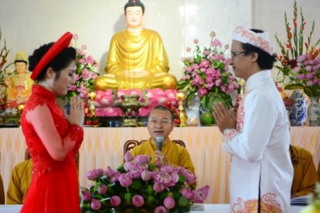 Ấm áp và ý nghĩa trong lễ hằng thuận tại chùa Giác Ngộ