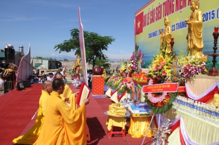 Hà Tĩnh: Đại lễ cầu siêu anh hùng liệt sĩ, rót đồng đúc tôn tượng Đức Bổn Sư