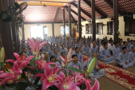 Chùa Hòa Phúc: Khóa tu Bát quan trai đầu năm Bính Thân 