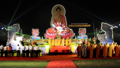 Hà Tĩnh: Tổ chức lễ khai mạc Tuần lễ Phật đản tại huyện miền núi Hương Khê