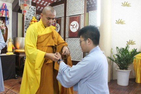 Trang nghiêm xúc động lễ hằng thuận tại chùa Hòa Phúc