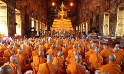 Nhân duyên nào Phật thiết định khác nhau về thời điểm an cư