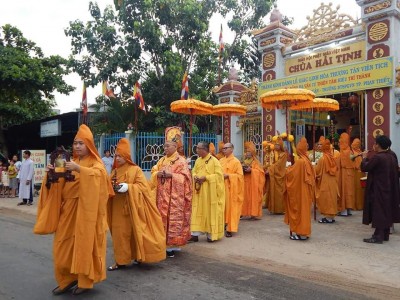Bình Thuận: Thỉnh linh mô, di ảnh cố Hòa thượng Thích Trí Thành tham Phật, yết Tổ