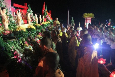 Hà Tĩnh: Chính thức khai mạc tuần lễ Phật đản PL 2560 - DL 2016