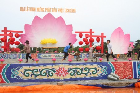 Hà Tĩnh: Hoàn thiện chuẩn bị cho lễ khai mạc tuần lễ Phật đản PL 2560