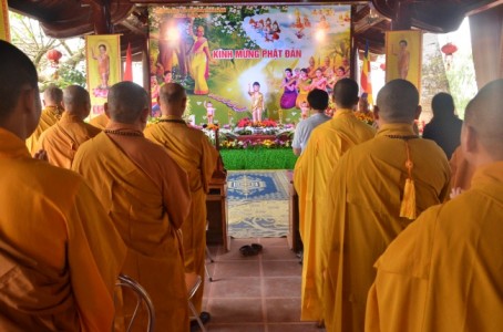 Phật giáo Hà Tĩnh cử hành đại lễ Phật đản PL 2564 – DL 2020