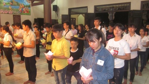 Chùa Hoa Nghiêm lễ cầu nguyện 'tiếp sức mùa thi' cho học sinh khối 12