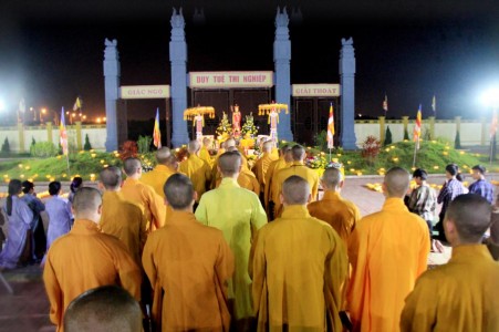 Hà Tĩnh: Lễ vu lan báo hiếu, cầu siêu tri ân tại Trung tâm Văn hóa Phật giáo tỉnh