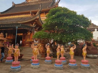 30 năm đi tìm tượng Phật sơ sinh cho ngày Phật đản