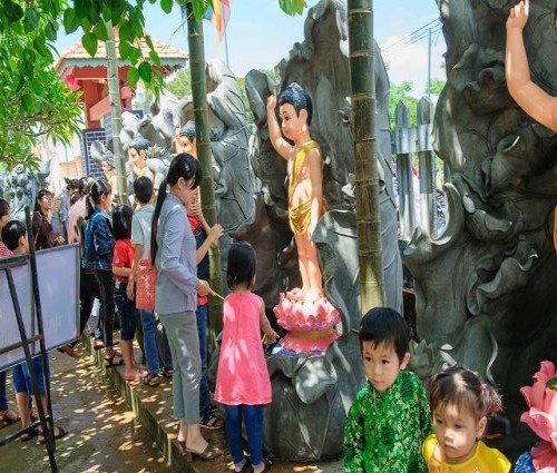 Gia Lai: Chùa Bửu Minh trang nghiêm tổ chức Đại lễ Phật đản, PL. 2562- DL. 2018