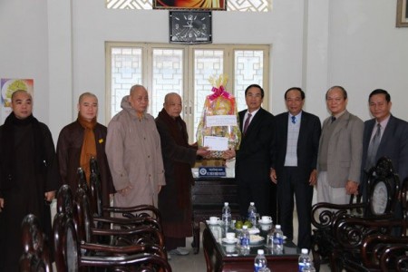 Đà Nẵng: Lãnh đạo Tp thăm và chúc tết BTS Phật giáo
