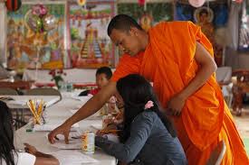 Tác dụng của luân lý Phật giáo đối với giới trẻ hiện nay