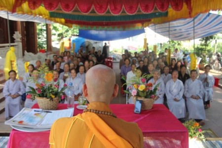 Thái Bình: Chùa Đồng Tiến tổ chức lễ quy y Tam Bảo