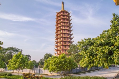 Về thăm chùa Phúc Lộc - Bảo tháp Đại Bi