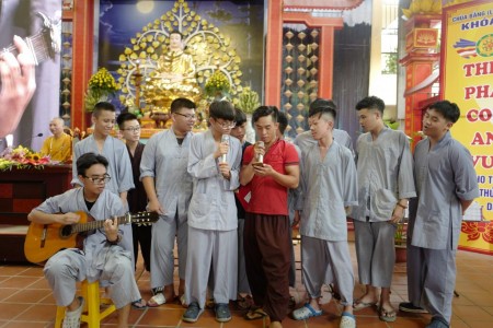 Hà Nội: Bế mạc khóa tu mùa hè 2019 tại chùa Bằng