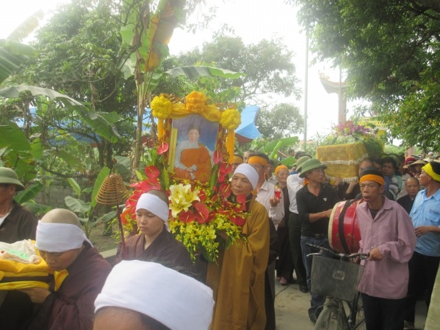  Lễ tưởng niệm và nhập bảo tháp cố Ni trưởng Thích Đàm Nhương