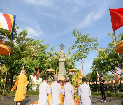 Thừa Thiên Huế: Dâng hương tưởng niệm và thăm các gia đình Thánh tử đạo trong Pháp nạn 1963