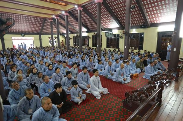 TT Thích Chân Tính thuyết giảng tại chùa Hòa Phúc trong ngày tu an lạc