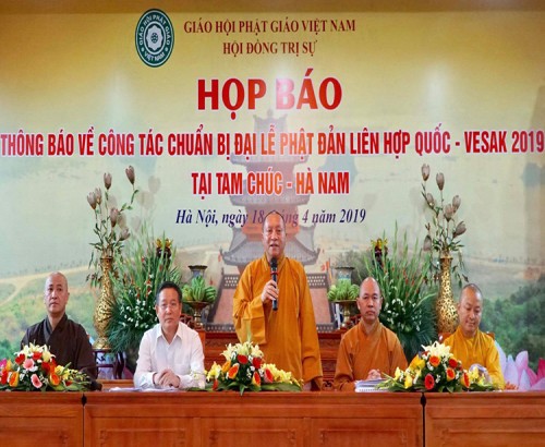 Hơn 20.000 người dự Đại lễ Phật đản Liên Hợp Quốc tại Việt Nam
